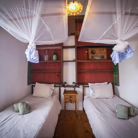 Casa Paco D'ilhas * Эрисейра