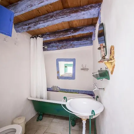Гостевой дом Casa Paco D'ilhas Эрисейра